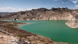 Pantano de Cuevas del Almanzora, en Almería Pantano de Cuevas del Almanzora, en Almería