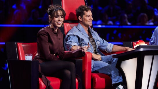 Danna Paola y David Bisbal, en La Voz Kids