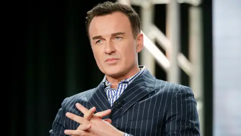 El actor Julian McMahon El actor Julian McMahon