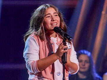 “Es una diva”: la ovación a Lucía tras su actuación tan espectacular en La Voz Kids 
