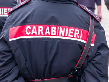 Imagen de archivo de un carabinieri. Imagen de archivo de un carabinieri.