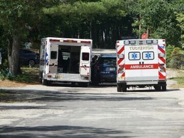 Ambulancia y policía 