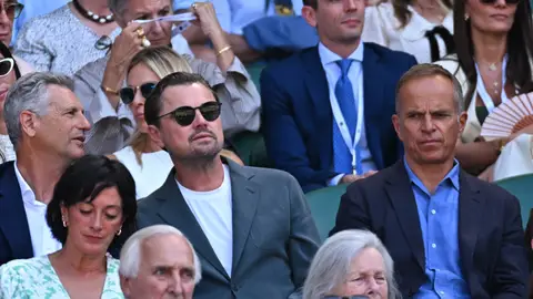 Leonardo DiCaprio en la semifinal de Wimbledon Leonardo DiCaprio en la semifinal de Wimbledon