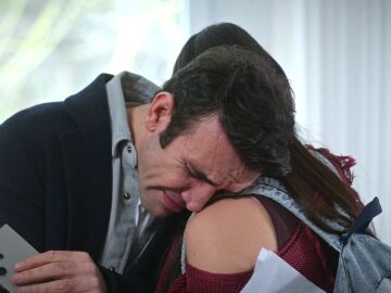 Timur llega a tiempo y evita la huida de Parla tras leer la carta que le rompe el alma