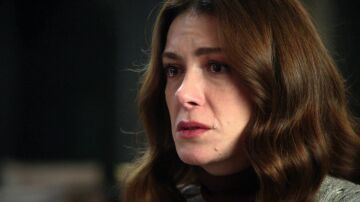 Tolga confiesa a Cagla el mayor dolor de su vida: una hija muerta y un amor roto