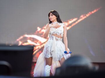Aitana culmina su gira de estadios en el Riyadh Air Metropolitano con su 'Metamorfosis season'