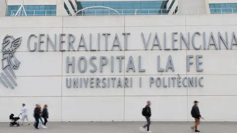 Foto de archivo del Hospital La Fe de Valencia Foto de archivo del Hospital La Fe de Valencia