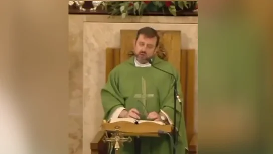 El cura de Valdepeñas, en su discurso sobre los temporeros El cura de Valdepeñas, en su discurso sobre los temporeros