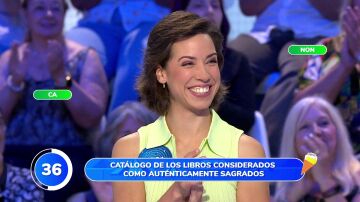¡Impresionante! Rosa, “bendecida”, deja a todos impactados con un pleno en las Palabras Cruzadas