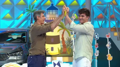 Marco se lleva 4.450 eurazos a casa para la entrada del coche que desea Marco se lleva 4.450 eurazos a casa para la entrada del coche que desea
