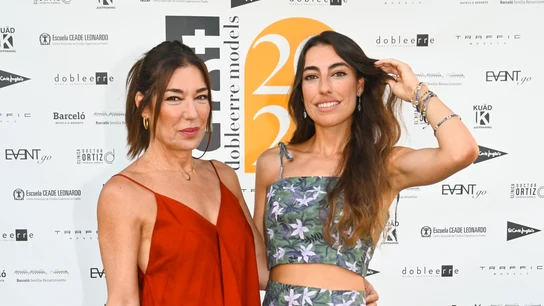 Raquel Revuelta con su hija Claudia Jiménez Raquel Revuelta con su hija Claudia Jiménez
