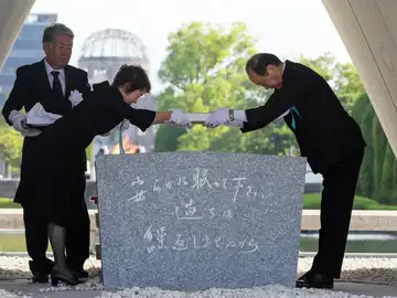 Japón conmemora el aniversario del bombardeo atómico sobre Hiroshima Japón conmemora el aniversario del bombardeo atómico sobre Hiroshima