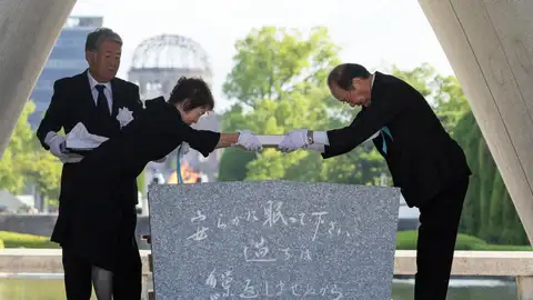 Japón conmemora el aniversario del bombardeo atómico sobre Hiroshima Japón conmemora el aniversario del bombardeo atómico sobre Hiroshima