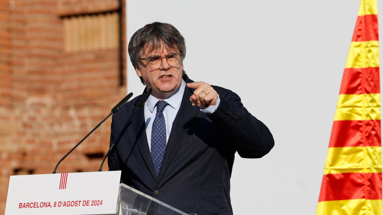 El Constitucional mantiene la orden de detención nacional contra Puigdemont