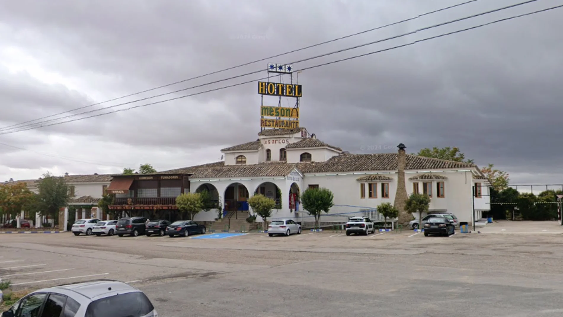 Imagen del hotel-restaurante donde se refugiaron los turistas Imagen del hotel-restaurante donde se refugiaron los turistas