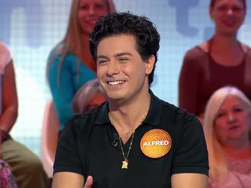 El emotivo reencuentro de Alfred García y Roberto Leal en Pasapalabra: “Tú me has amamantado” El emotivo reencuentro de Alfred García y Roberto Leal en Pasapalabra: “Tú me has amamantado”