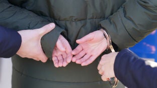Imagen de archivo de una mujer arrestada