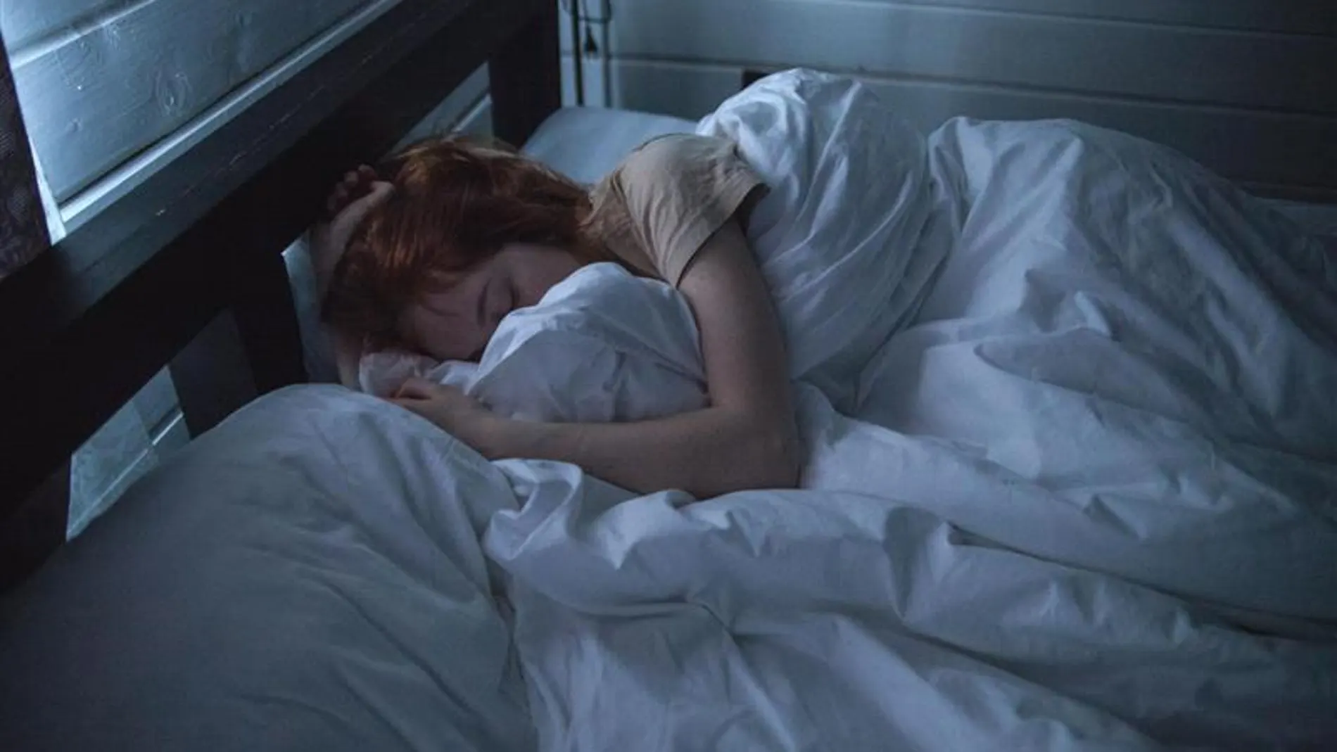 Imagen de una mujer durmiendo Imagen de una mujer durmiendo