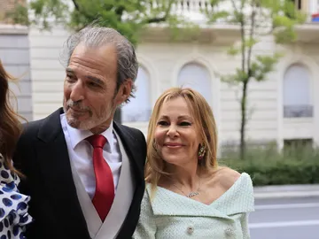 Ana Obregón y su hermano Javier Ana Obregón y su hermano Javier