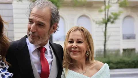 Ana Obregón y su hermano Javier Ana Obregón y su hermano Javier