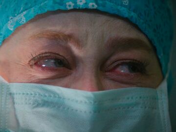 Milagro en quirófano: Bahar salva a Seren y a sus bebés prematuros bajo una presión extrema