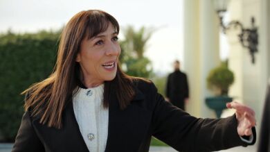 “Tú vas a ser el único heredero”: Nükhet comparte sus planes con Kaya para quedarse con todo lo de Halis