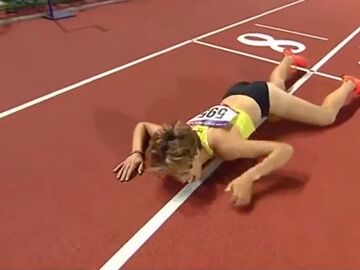 María Ermakova gana el oro al límite de sus fuerzas