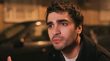 Ferit no soporta la nueva vida de Seyran y monta un escándalo: “Sigues siendo mi esposa”