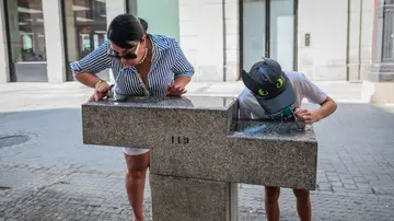 Imagen de archivo de las altas temperaturas. Imagen de archivo de las altas temperaturas.