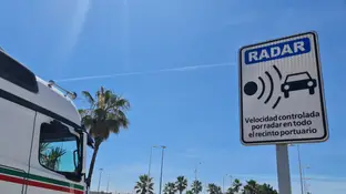 Imagen de archivo de una seña de RADAR en España Imagen de archivo de una seña de RADAR en España