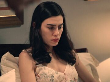 Una se&ntilde;al que pasa desapercibida: Mar&iacute;a ha movido la pierna, pero Andr&eacute;s no lo ha visto 