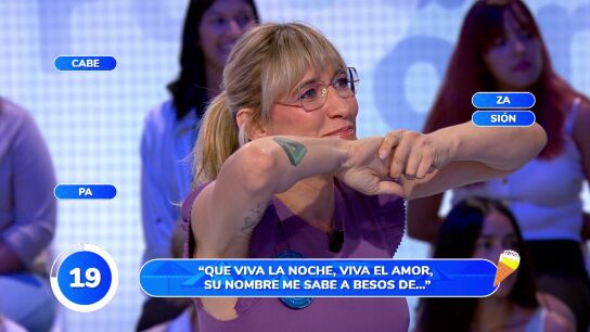Un sufrimiento con final feliz: Abril Zamora se deja la piel en Palabra Cruzadas y desata la risa en plat&oacute;