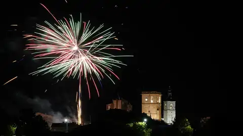 Fuegos artificiales Feria Fuegos artificiales Feria