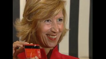Efemérides de hoy 30 de agosto de 2025: Rosa Diez abandona el PSOE