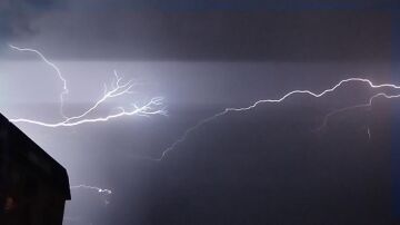Tormenta eléctrica