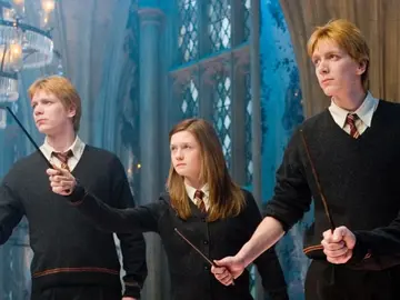 Hermanos Weasley en Harry Potter y la Orden del Fénix Hermanos Weasley en Harry Potter y la Orden del Fénix