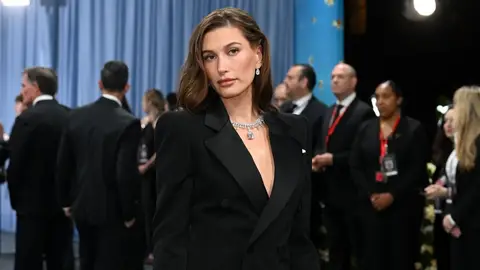 Hailey Bieber Hailey Bieber