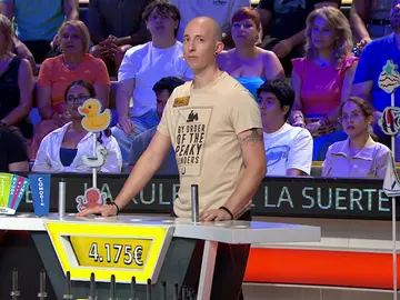 “Vaya pastón”: La ilusión de Miguel al llevarse 2.250 euros en el bote “Vaya pastón”: La ilusión de Miguel al llevarse 2.250 euros en el bote