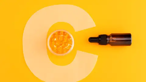 Vitamina C y cosmético Vitamina C y cosmético