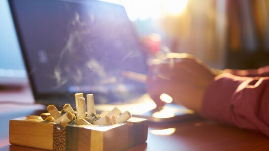 &iquest;Olor a tabaco en casa?