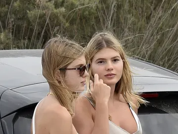 Las hijas de Julio Iglesias y Miranda Rynsburger, Cristina y Victoria Las hijas de Julio Iglesias y Miranda Rynsburger, Cristina y Victoria
