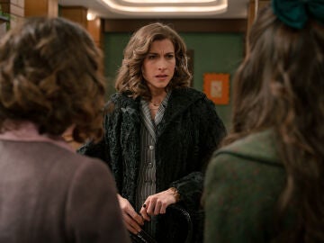 Marta y las chicas de la tienda en el cap&iacute;tulo 379 de Sue&ntilde;os de libertad 