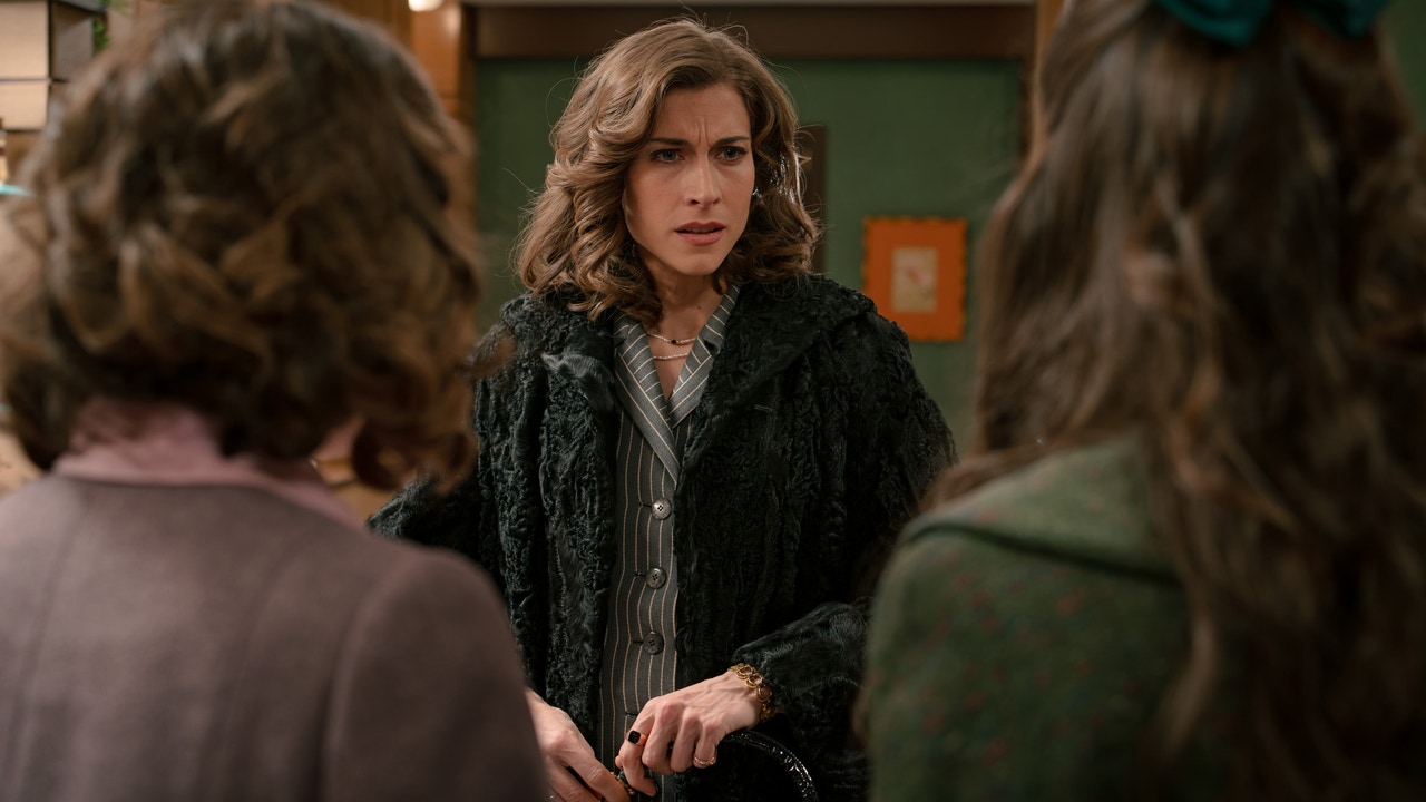 ¿Se ha marchado Fina abandonando a Marta y las chicas de la tienda? ¿Se ha marchado Fina abandonando a Marta y las chicas de la tienda?