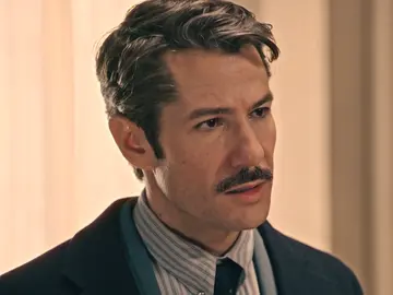 Pelayo decide chantajear a Fina: o se marcha para siempre o la delatará a la policía Pelayo decide chantajear a Fina: o se marcha para siempre o la delatará a la policía