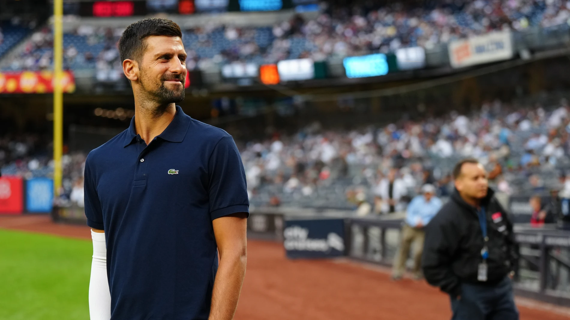 Djokovic en el estadio de los New York Yankees Djokovic en el estadio de los New York Yankees
