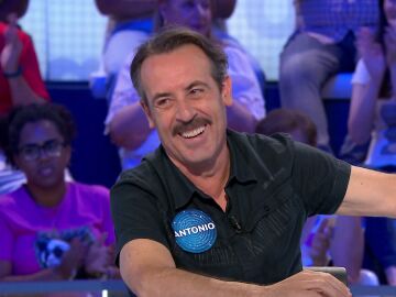 In extremis: Antonio Molero se luce en Palabras Cruzadas con un giro final inesperado
