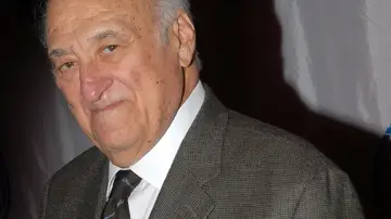 Jerry Adler. Jerry Adler.