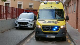 Imagen de una ambulancia del Servicio Murciano de Salud 