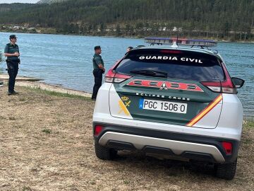 La Guardia Civil en el pantano de Nagore.