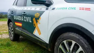 Coche de la Guardia Civil. Coche de la Guardia Civil.